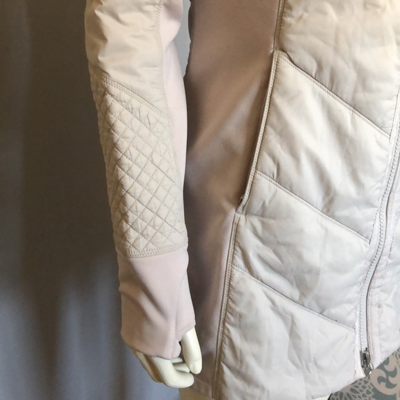 Athleta Rock Ridge Primaloft Jacket - Picture 3 of 10